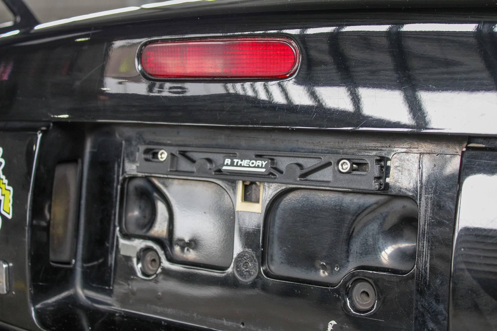 Universal License Plate Quick Release - Carbon Reinforced Plastic