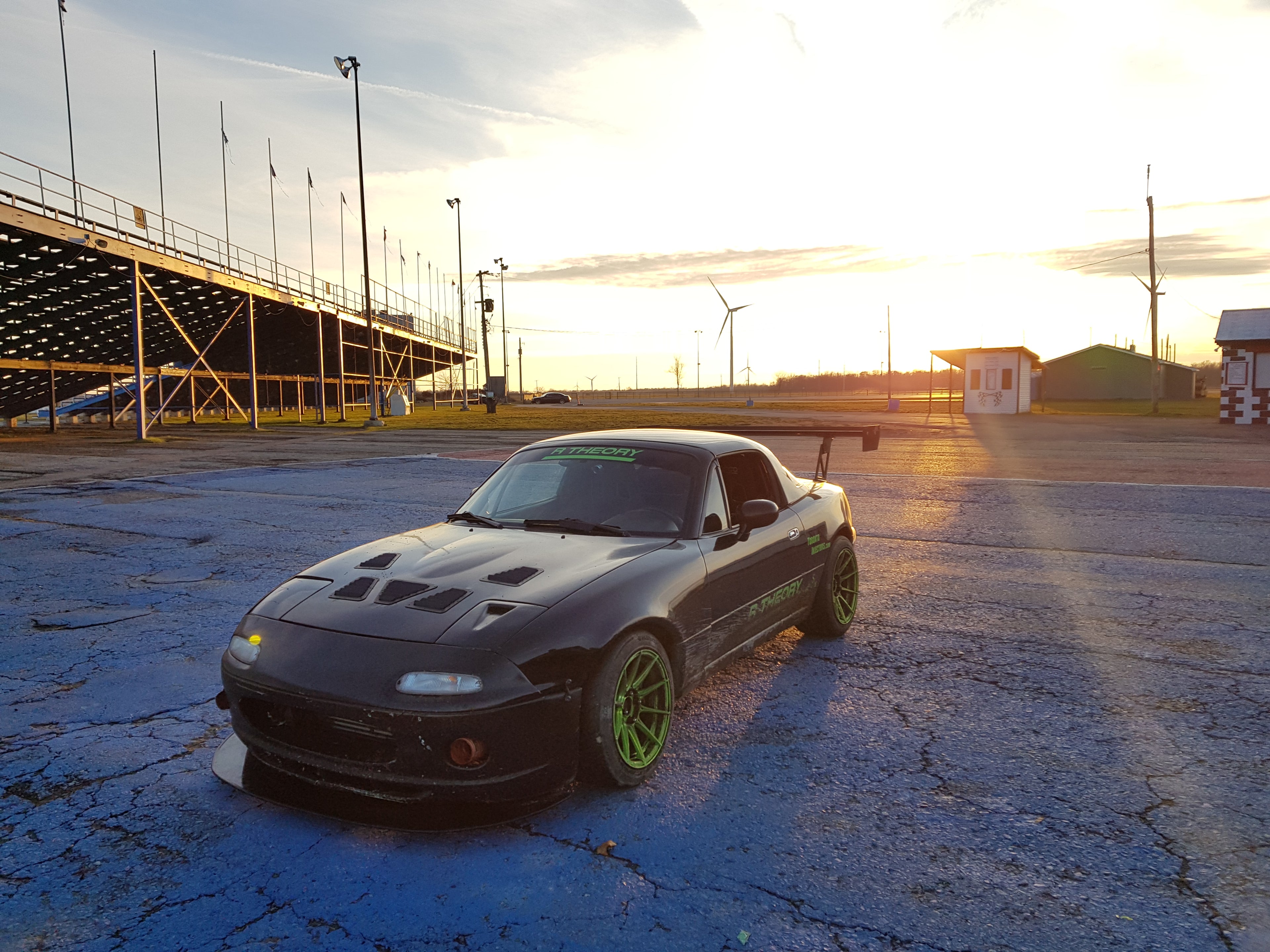 NA 3 PANEL HOOD + FENDER VENT COMBO