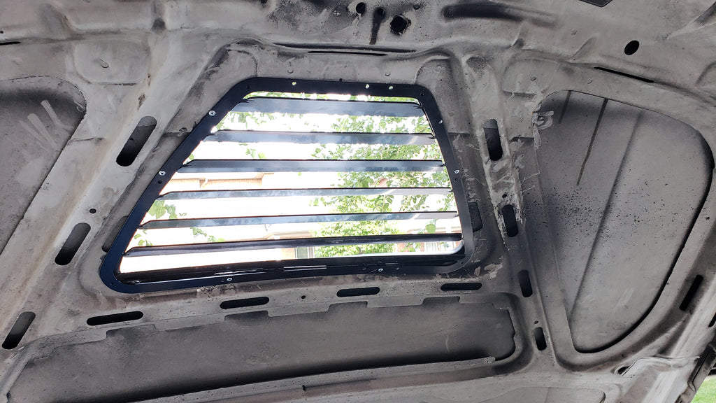 BMW 1 Series Hood Vent