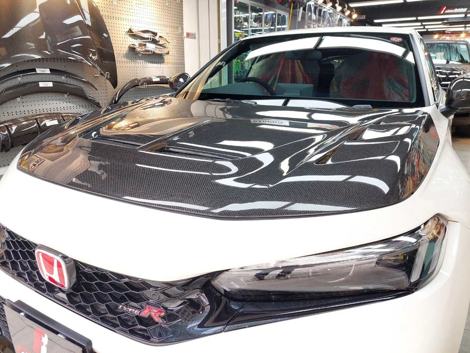 2022-2025 Honda Civic Carbon Fiber GT Style Hood