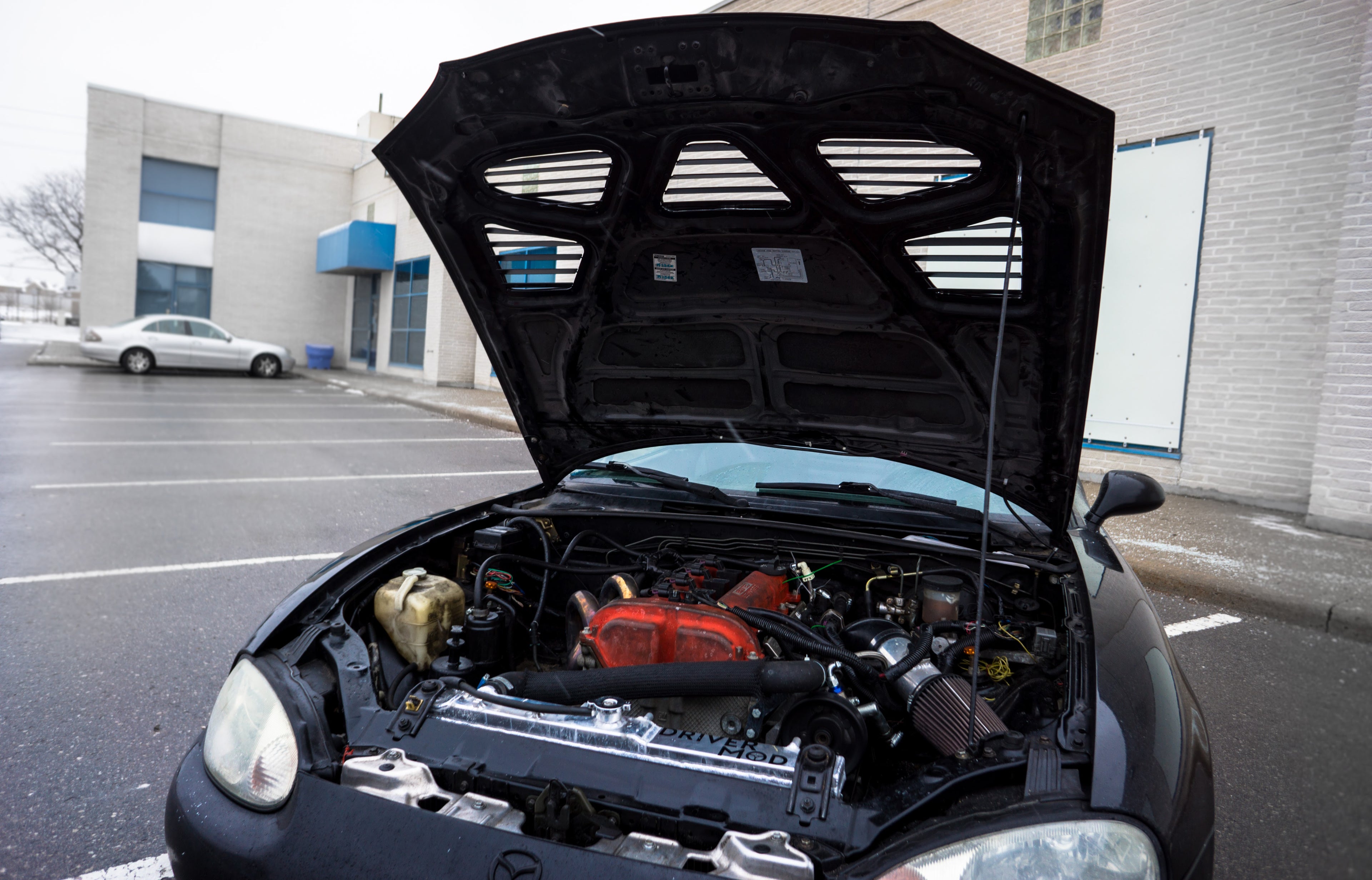 MX-5 Hood Vents