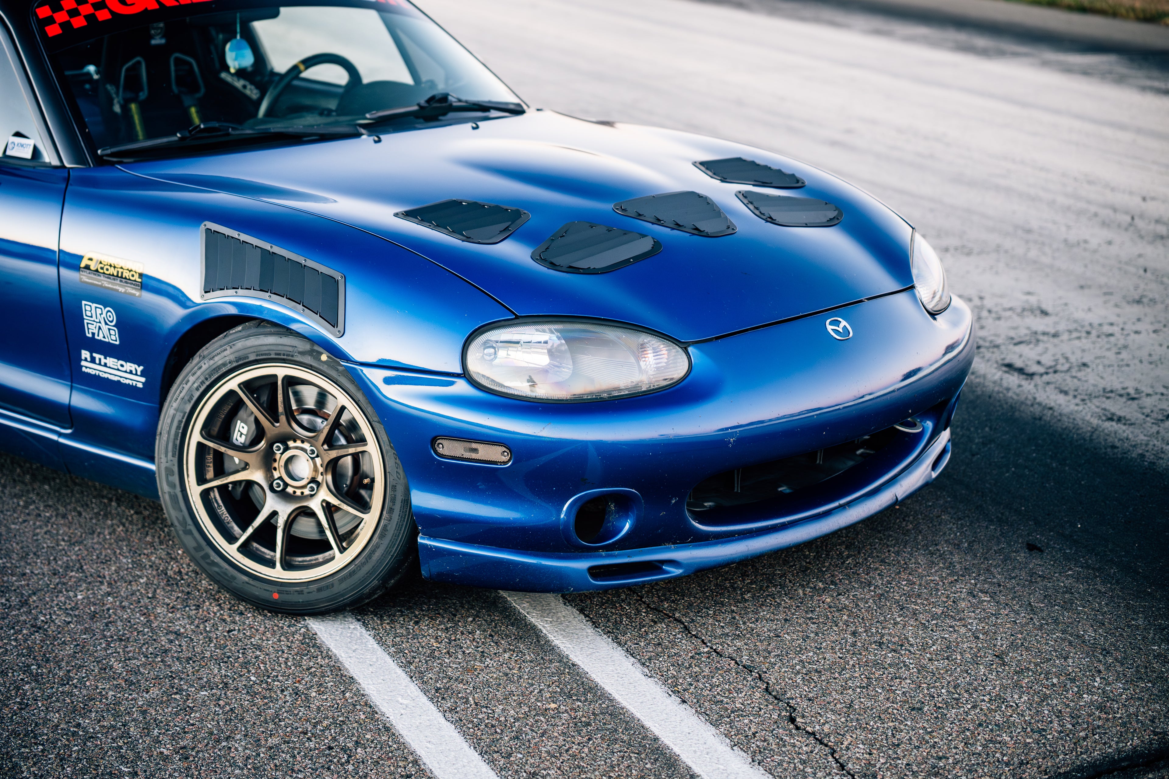 NB 4 PANEL HOOD + FENDER VENT COMBO