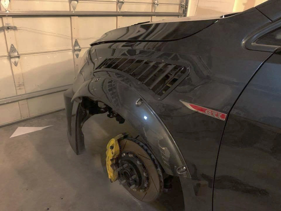 MK7 Fender Vents