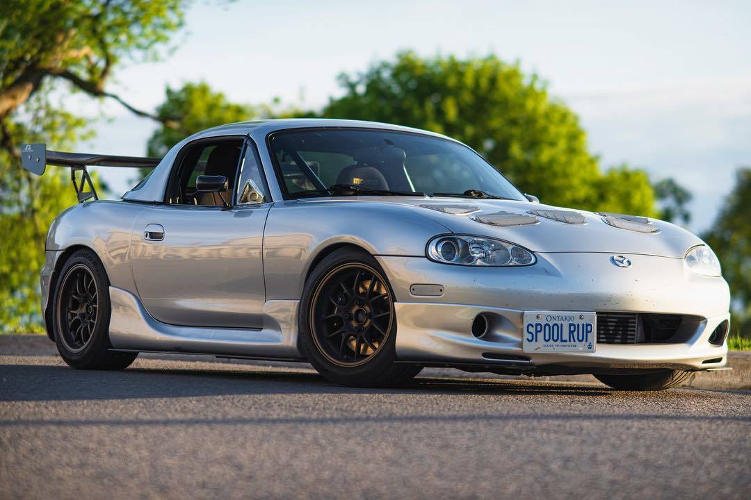 MX-5 Hood Vents