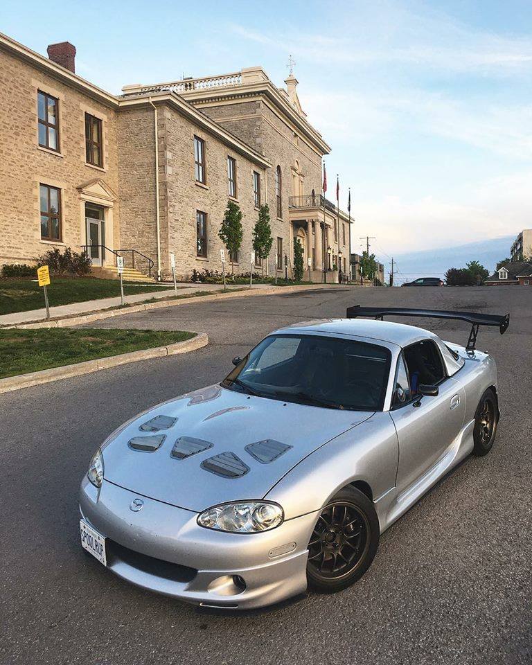 MX-5 Hood Vents