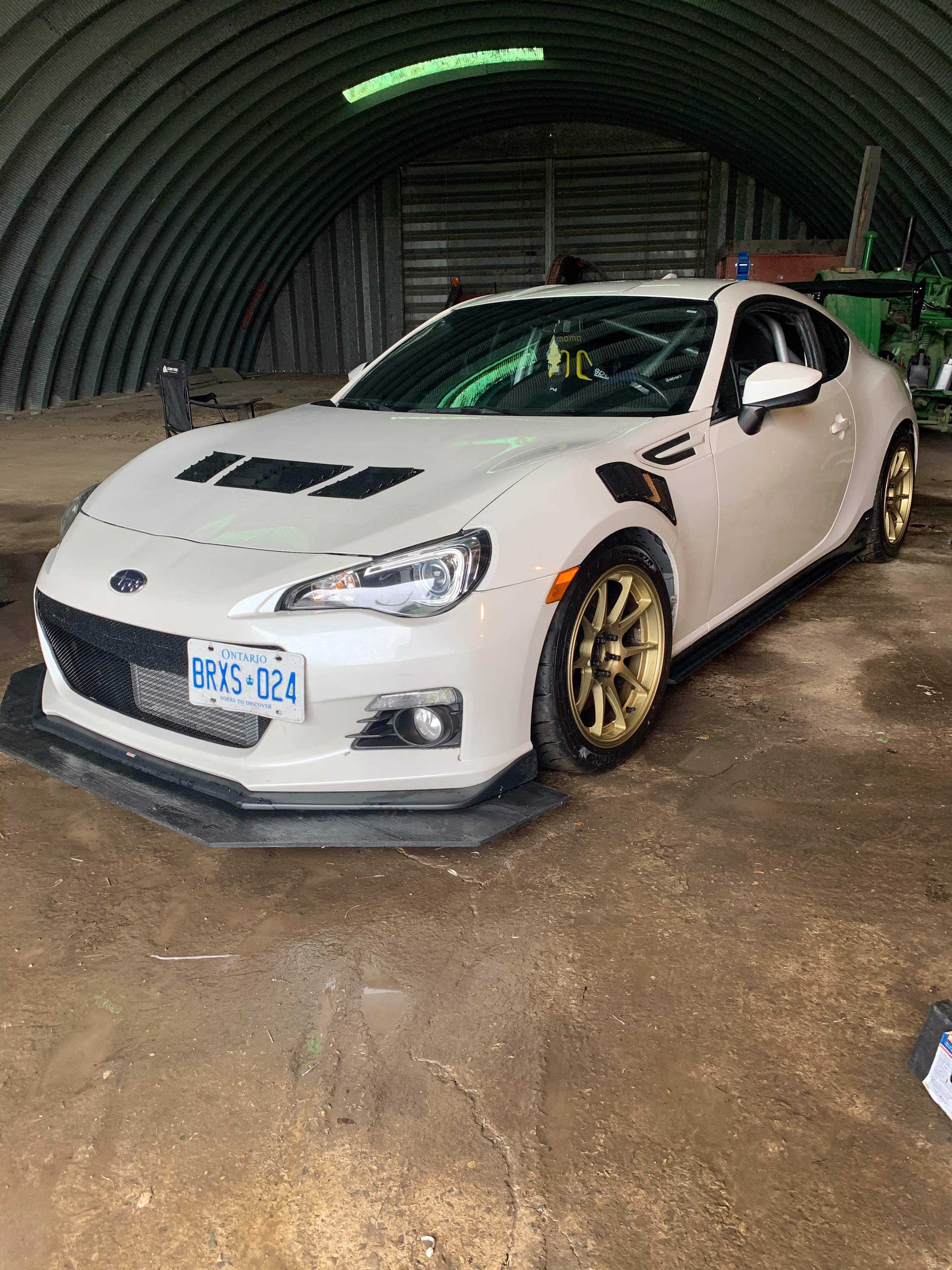 BRZ / FRS / GT86 HOOD + FENDER VENT COMBO